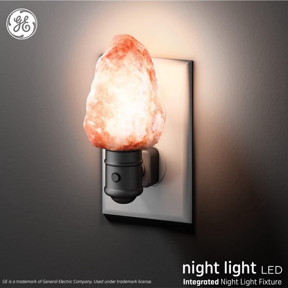 GE | Himalayan Salt Night Light 9-Color (1-Pack) - Picture 6 of 10